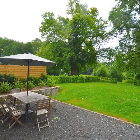 Casa de Férias With Swimming Pool Situated In Wonderful Castle Grounds In *