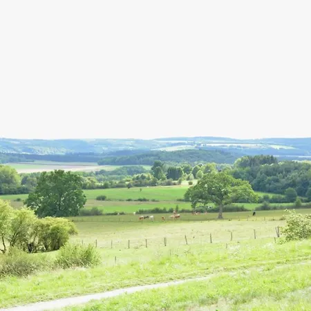 Сasa de vacaciones With Swimming Pool Situated In Wonderful Castle Grounds In *