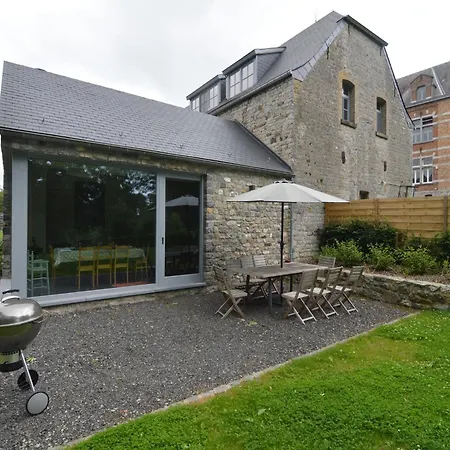 Сasa de vacaciones With Swimming Pool Situated In Wonderful Castle Grounds In *